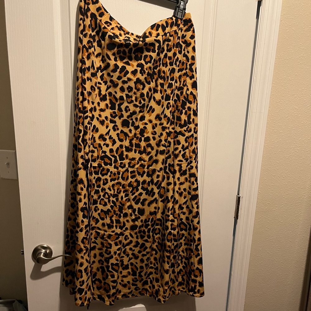 Shein Leopard Print Split Thigh Skirt